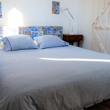 Uppe Διαμέρισμα *